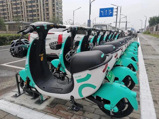 老年人無(wú)駕照怎么辦？這5種電動(dòng)車(chē)上路不查、老年人可以笑了(圖3)