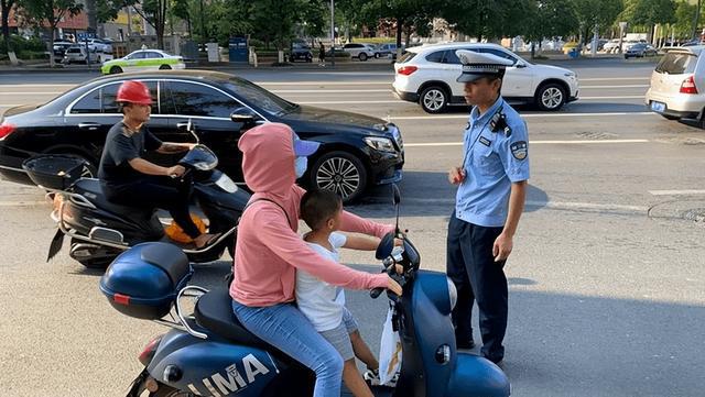 2025年電動車上路要做到“1牌2證3必須”！違者最高扣車處理(圖8)